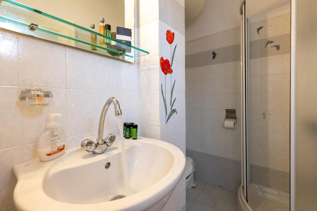 Апартаменти Penthouse Under Acropolis Hill Афіни Екстер'єр фото